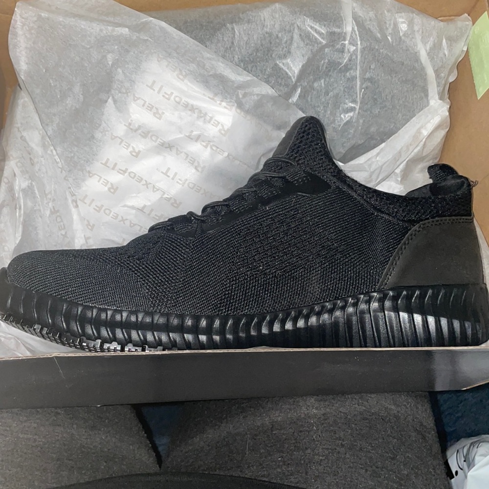 COPY - Skechers work sneakers